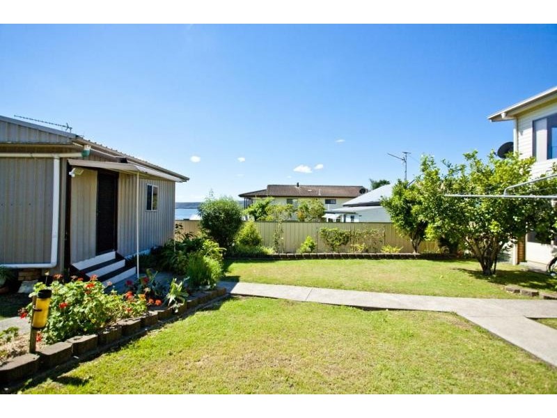 6 Memorial Drive, Karuah NSW 2324
