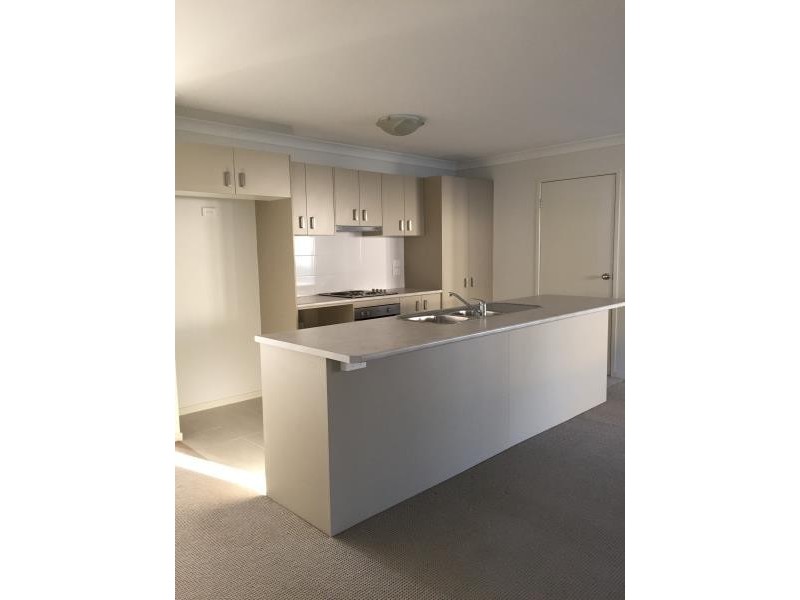 2 THOMAS KEARNEY CLOSE, Raymond Terrace NSW 2324