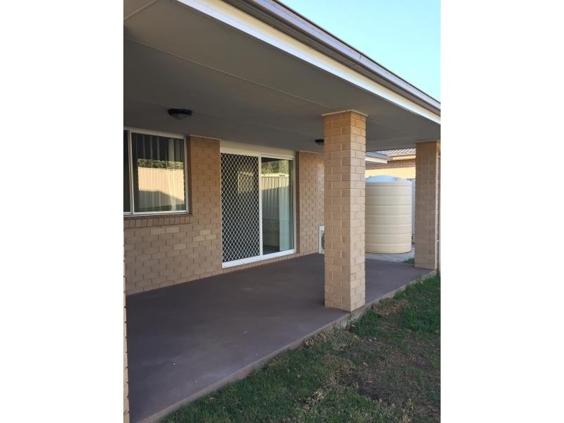 2 THOMAS KEARNEY CLOSE, Raymond Terrace NSW 2324