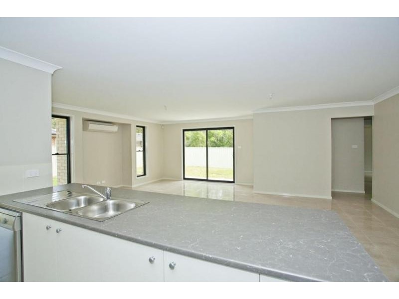 181 Benjamin Lee Drive, Raymond Terrace NSW 2324