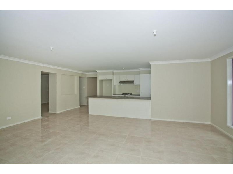181 Benjamin Lee Drive, Raymond Terrace NSW 2324