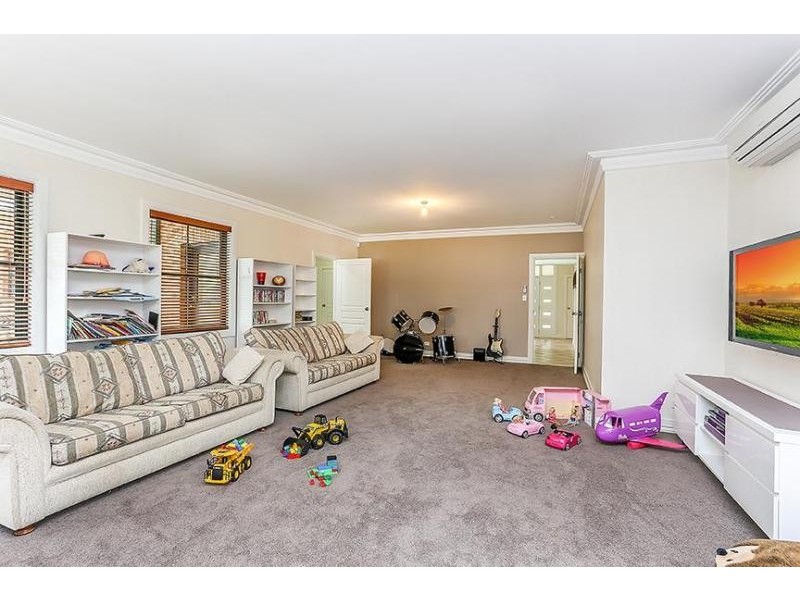 10 Elouera Close, Brandy Hill NSW 2324
