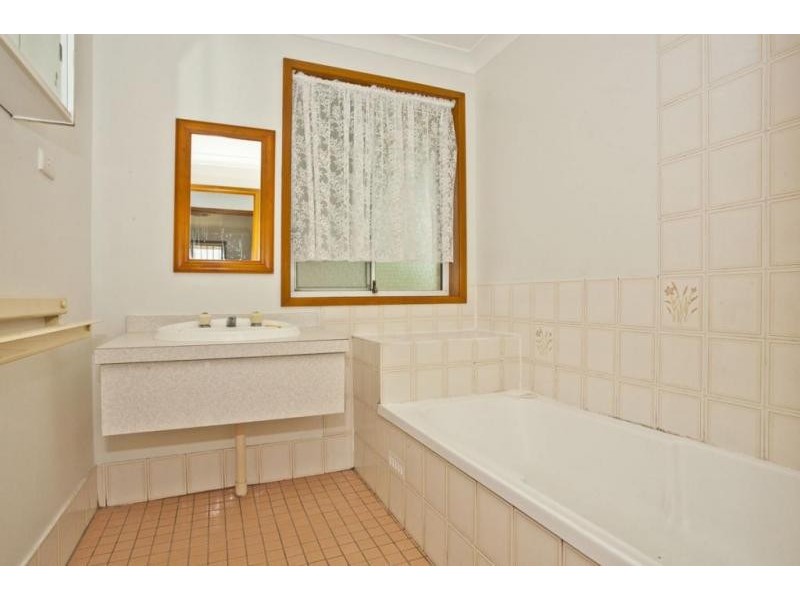 1/149 Benjamin Lee Drive, Raymond Terrace NSW 2324