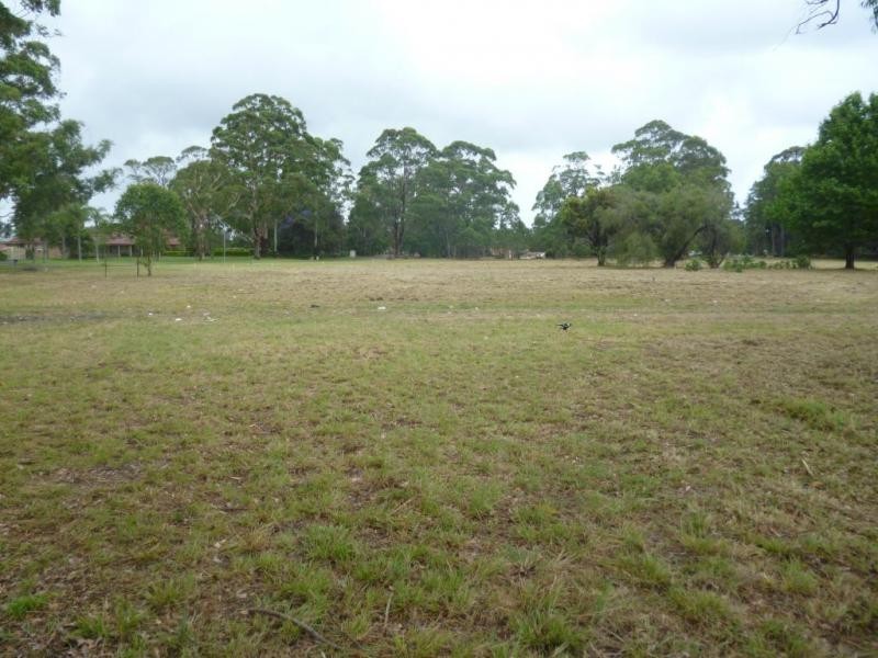 Kingston Parade, Raymond Terrace NSW 2324