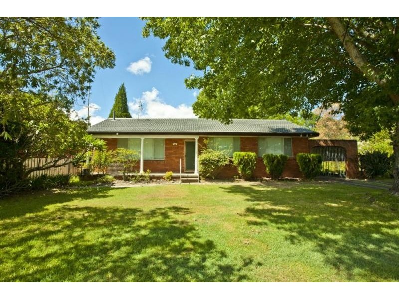 4 Meredith Crescent, Raymond Terrace NSW 2324