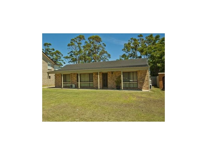 6 Artell Close, Raymond Terrace NSW 2324