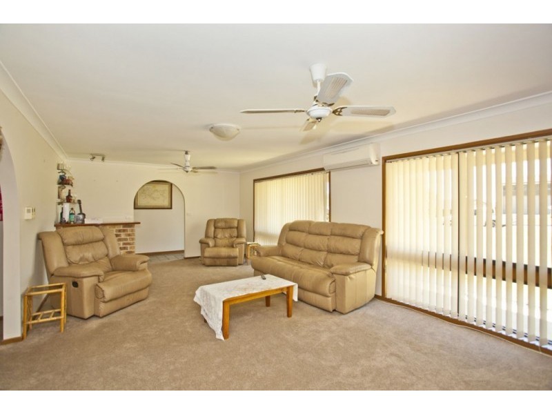 6 Artell Close, Raymond Terrace NSW 2324