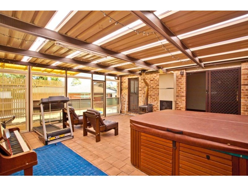 6 Artell Close, Raymond Terrace NSW 2324