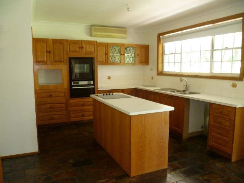15 WIGHTON STREET, Seaham NSW 2324