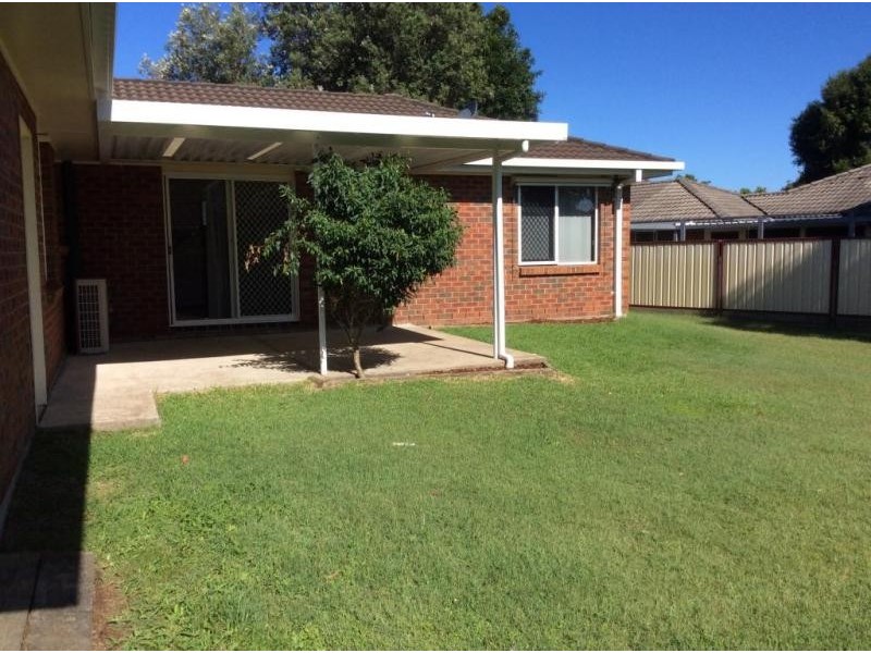 2 Cederwood Crescent, Raymond Terrace NSW 2324