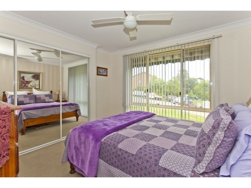 4 Campbell Close, Raymond Terrace NSW 2324