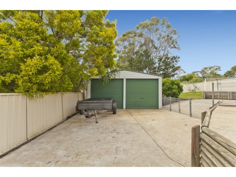 4 Campbell Close, Raymond Terrace NSW 2324