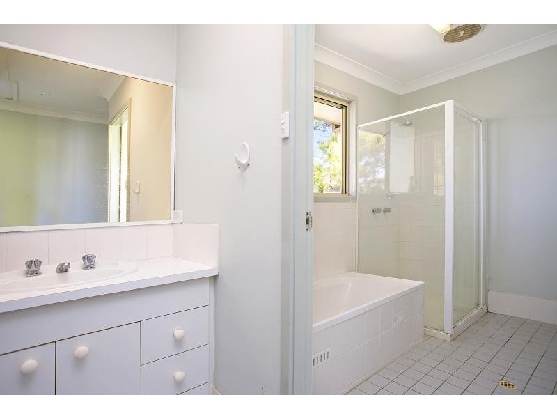 11/15 HASTINGS DRIVE, Raymond Terrace NSW 2324