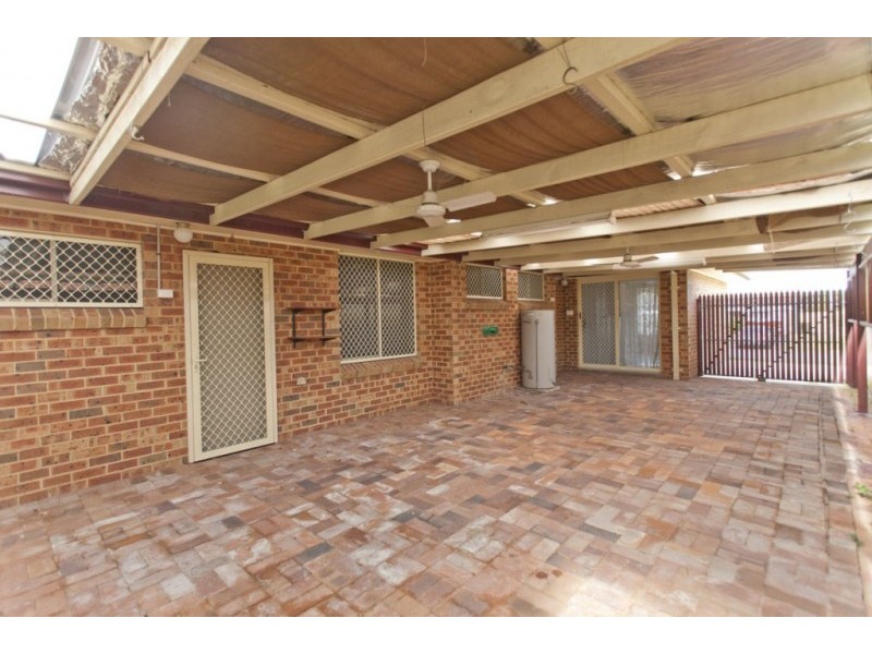 35 Eskdale Drive, Raymond Terrace NSW 2324