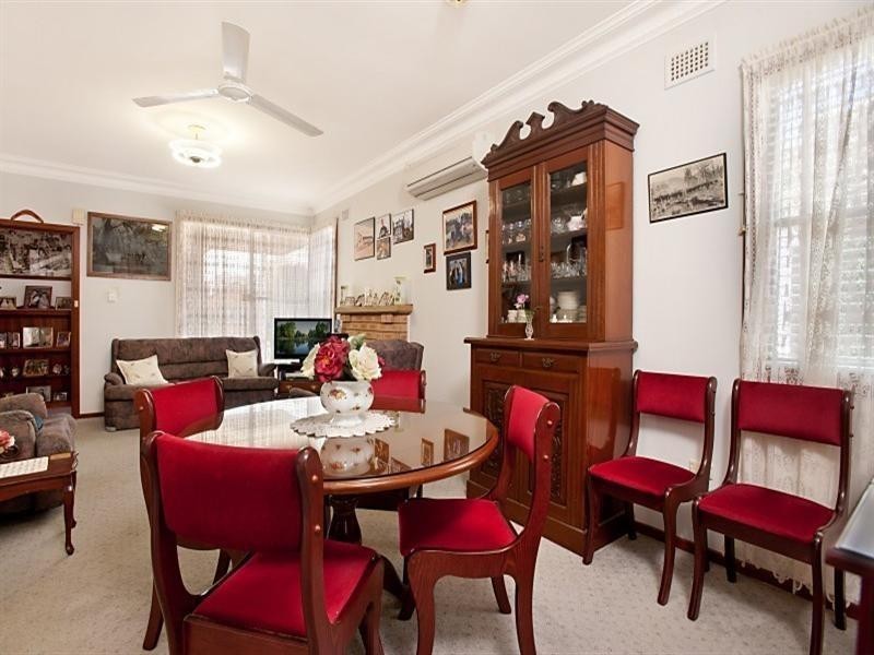 10 MEREDITH CRESCENT, Raymond Terrace NSW 2324