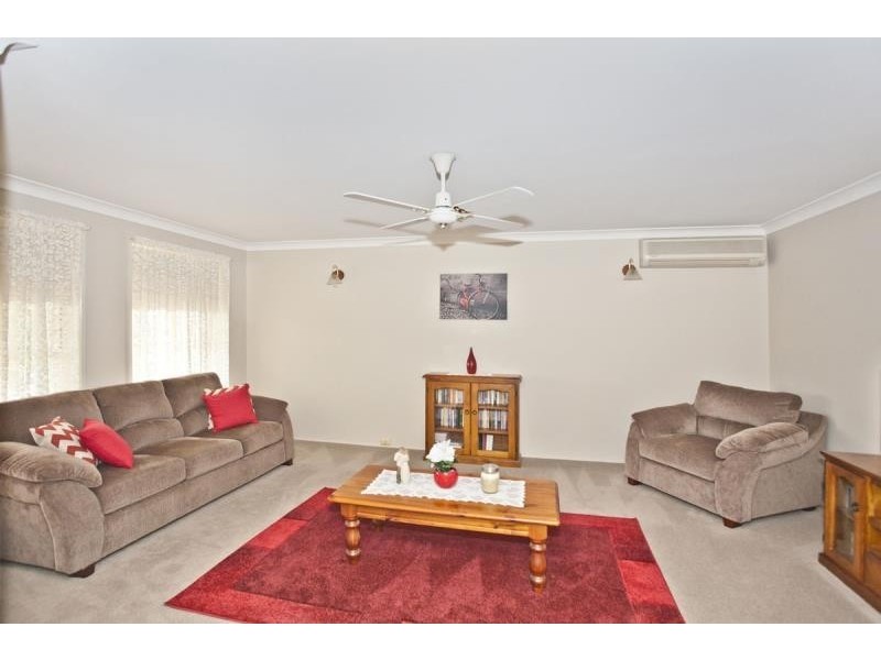 11 LOFTUS PLACE, Raymond Terrace NSW 2324