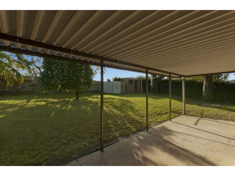 12 Robert Campbell Drive, Raymond Terrace NSW 2324