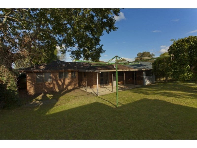 12 Robert Campbell Drive, Raymond Terrace NSW 2324