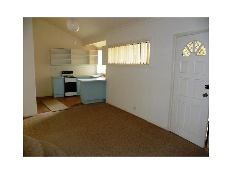 49 & 49A Kingston Parade, Raymond Terrace NSW 2324