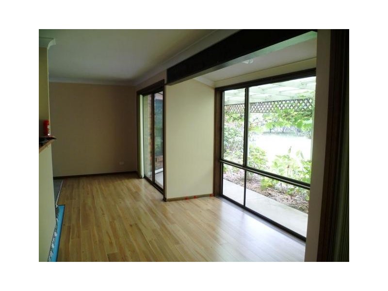 49 & 49A Kingston Parade, Raymond Terrace NSW 2324