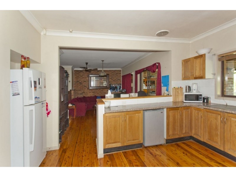 24 Truscott Street, Raymond Terrace NSW 2324