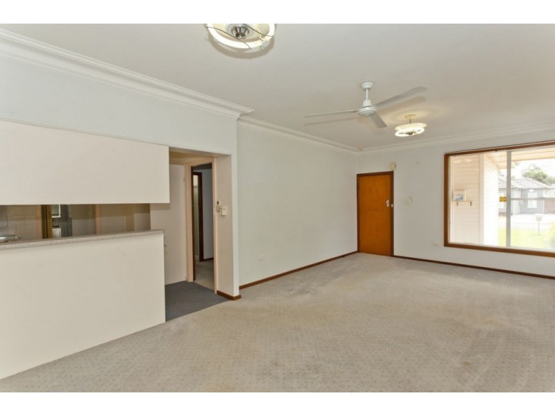 10 Meredith Crescent, Raymond Terrace NSW 2324