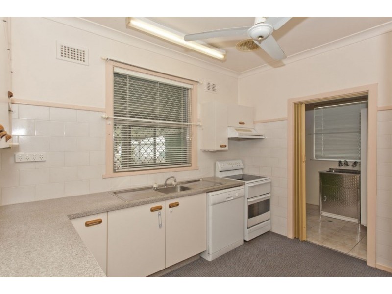 10 Meredith Crescent, Raymond Terrace NSW 2324