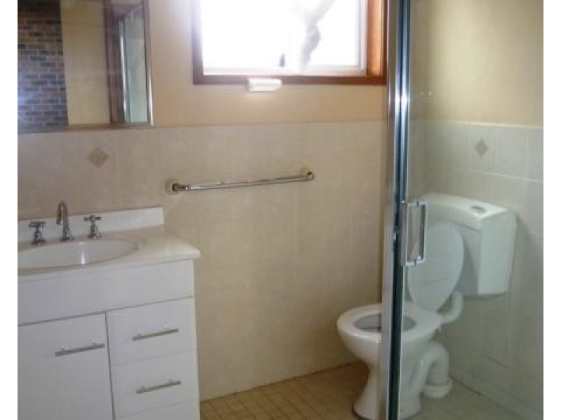 2/133 MOUNT HALL ROAD, Raymond Terrace NSW 2324