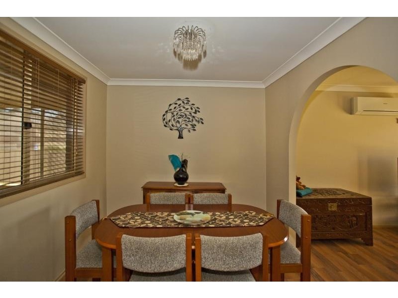 1 MOXEY CLOSE, Raymond Terrace NSW 2324