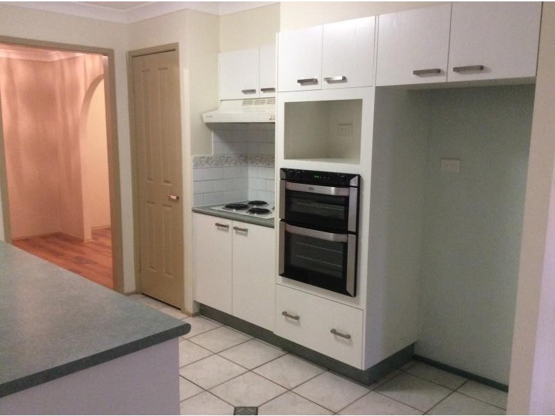 1 MOXEY CLOSE, Raymond Terrace NSW 2324