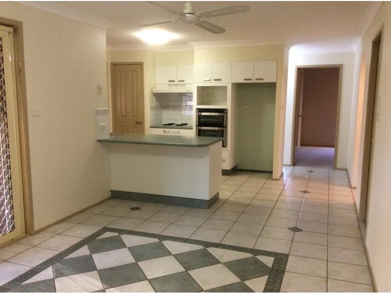 1 MOXEY CLOSE, Raymond Terrace NSW 2324