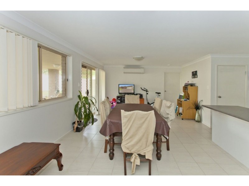 4 Thomas Kearney Close, Raymond Terrace NSW 2324