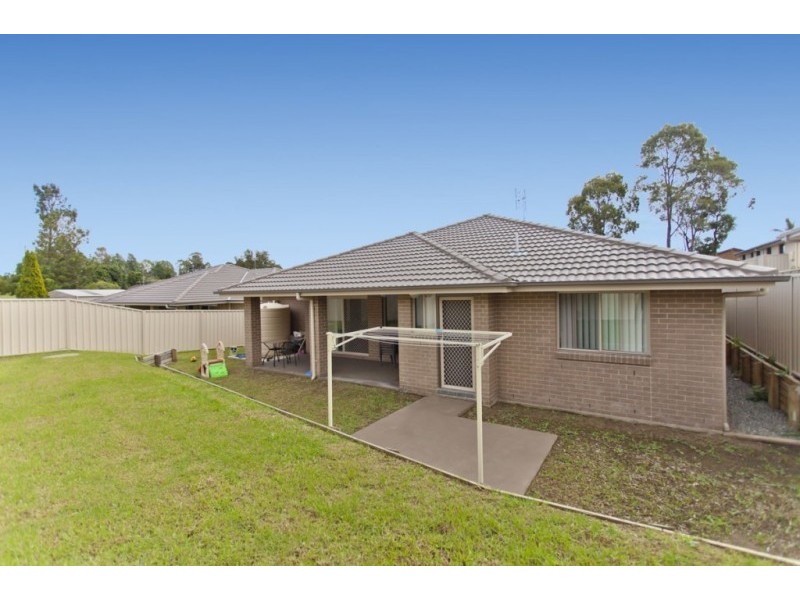4 Thomas Kearney Close, Raymond Terrace NSW 2324
