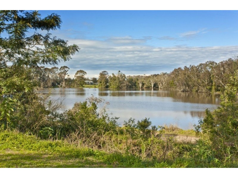 9 East Seaham Road, Seaham NSW 2324