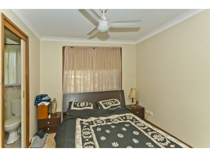 8 Kingston Parade, Raymond Terrace NSW 2324