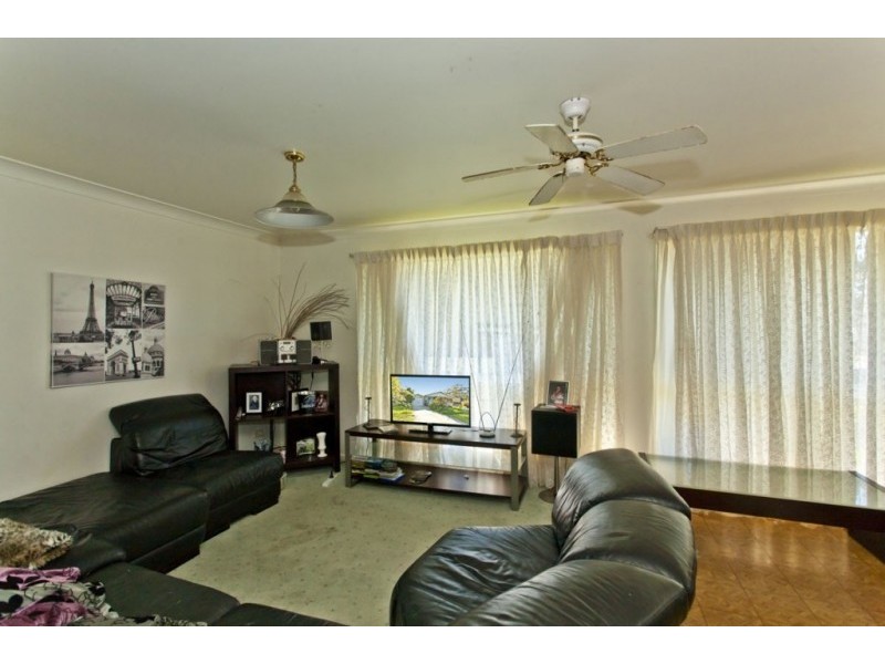 4 Roundhill Crescent, Karuah NSW 2324