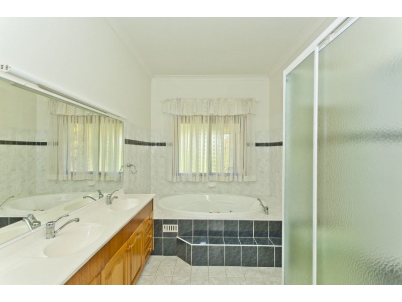 330 Brooks Road, Girvan NSW 2425