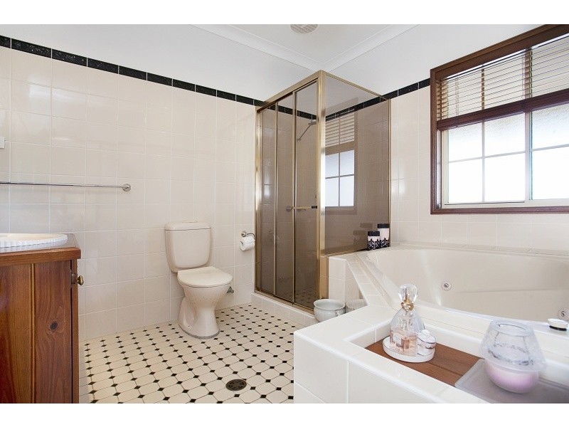 4 Carramar Close, Brandy Hill NSW 2324