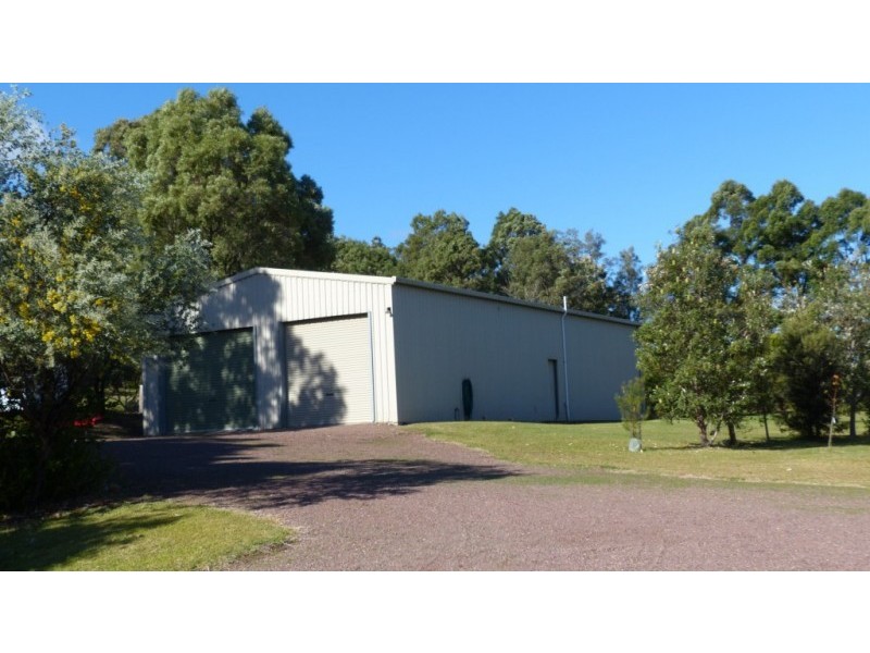 11 Warrigal Close, Brandy Hill NSW 2324