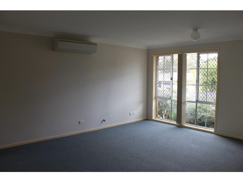 37 Rosewood Dr, Medowie NSW 2318