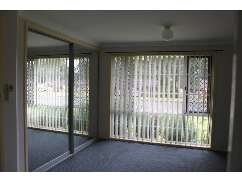 37 Rosewood Dr, Medowie NSW 2318