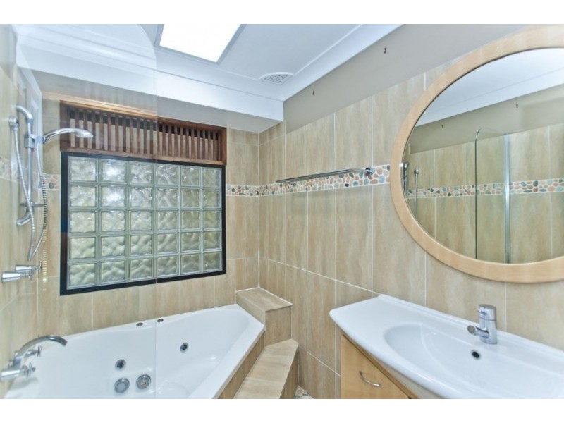 1 The Terrace, Raymond Terrace NSW 2324