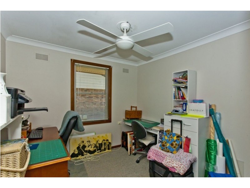 24 Pennington St, Raymond Terrace NSW 2324
