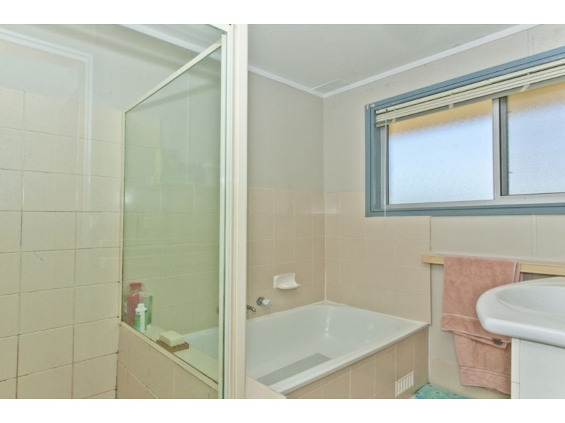 24 Pennington St, Raymond Terrace NSW 2324