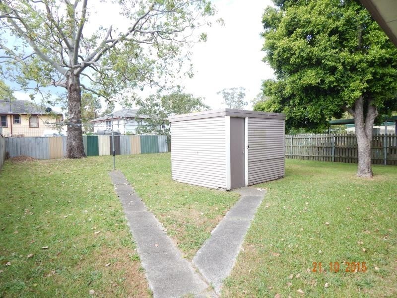 29 TROMAN PARADE, Raymond Terrace NSW 2324