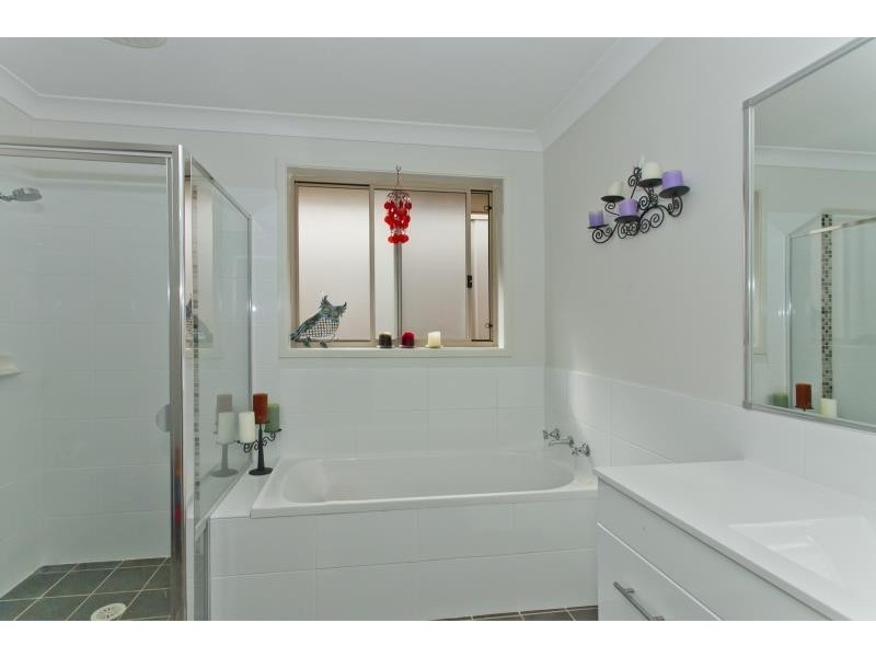4 THOMAS KEARNEY CLOSE, Raymond Terrace NSW 2324