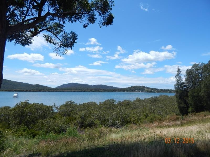 8 RIVERSIDE DRIVE, Karuah NSW 2324