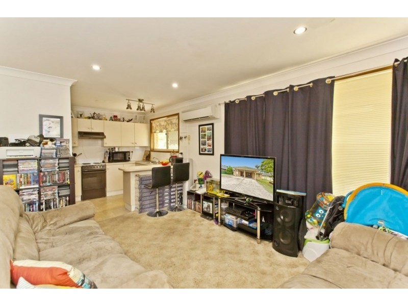 2/16 Eskdale Drive, Raymond Terrace NSW 2324