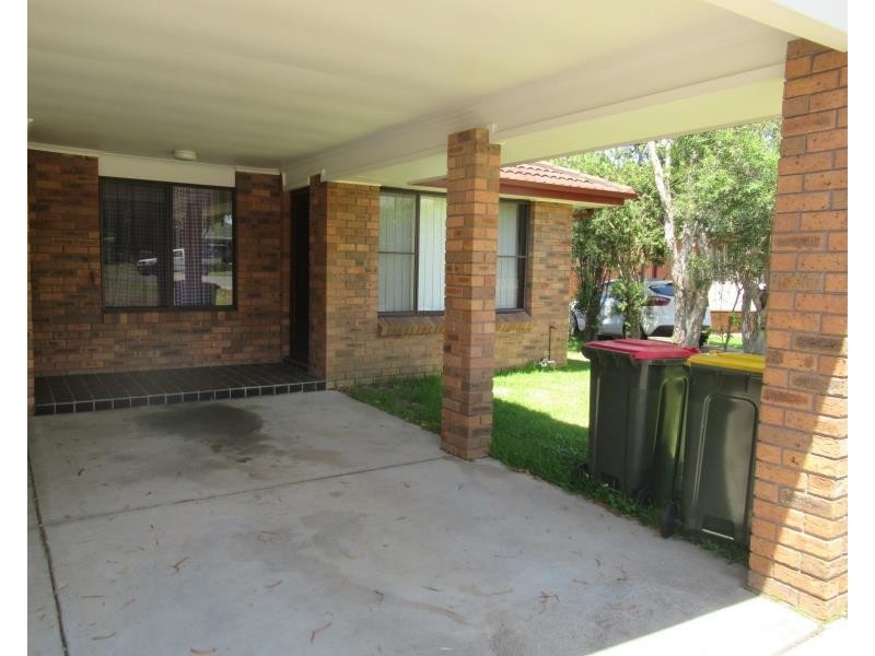 2/15 DURHAM CLOSE, Raymond Terrace NSW 2324