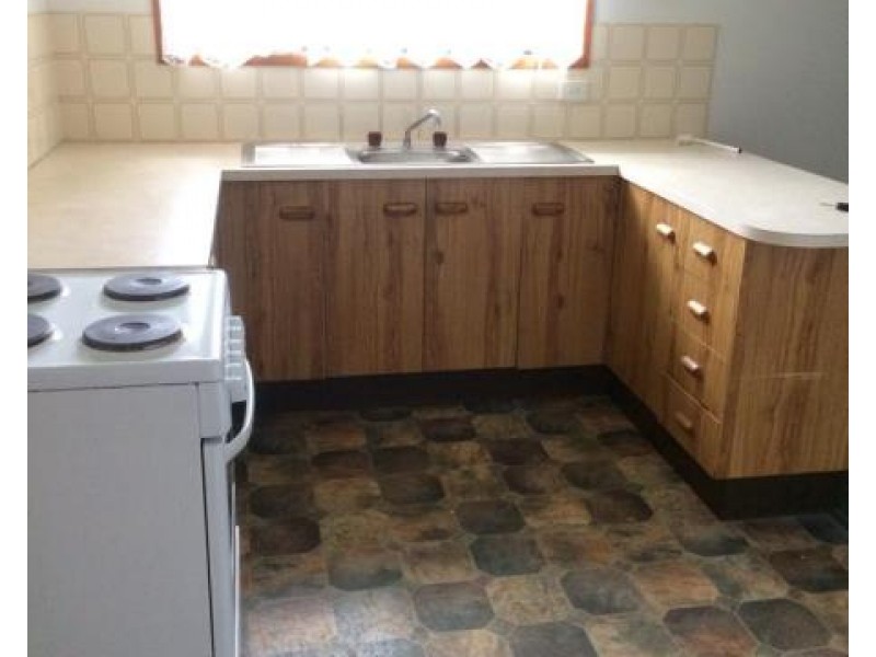 2/15 DURHAM CLOSE, Raymond Terrace NSW 2324